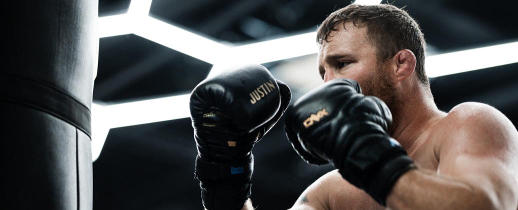 MMA fighter Justin Gaethje training with ONX gloves.