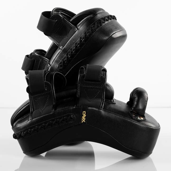 ONX Big Kicker Thai Pads I Coaches Line