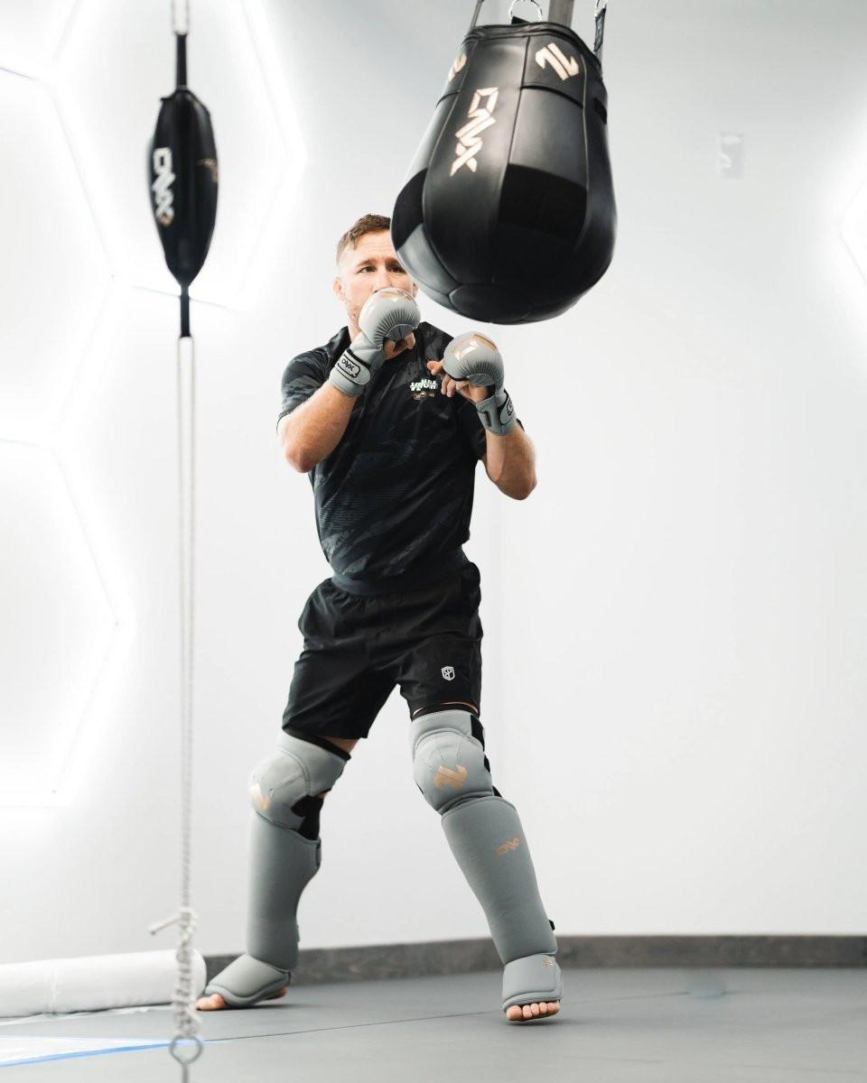 MMA Sparring Gloves | ONX Precision Line.