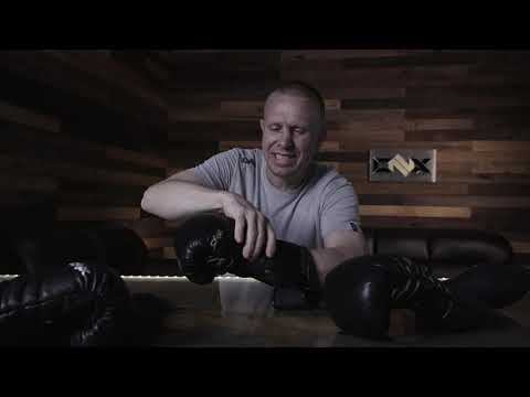 MMA GLOVES—X-4 TRAINING GLOVES (VELCRO)